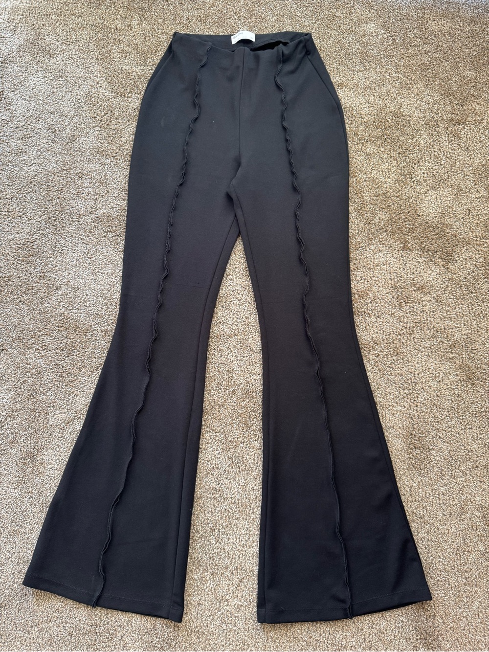 Bershka Black Flare Seam-Trim Pants